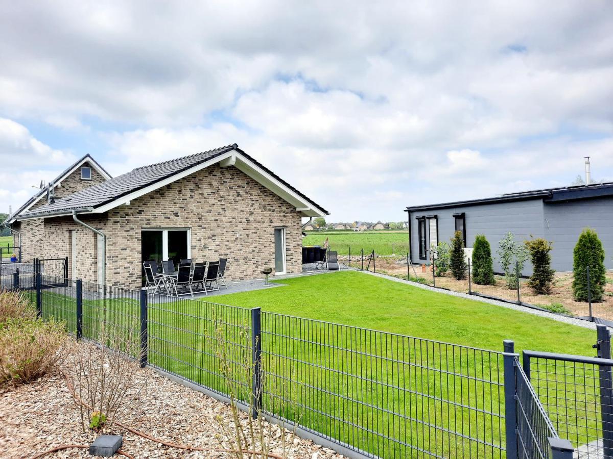Ferienhaus Am See Goch Kessel Экстерьер фото